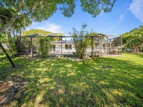 8520 SW 179th St, Palmetto Bay FL 33157