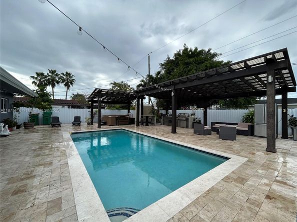 6202 SW 107th Ave, Miami FL 33173