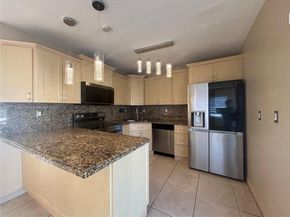 6202 SW 107th Ave, Miami FL 33173