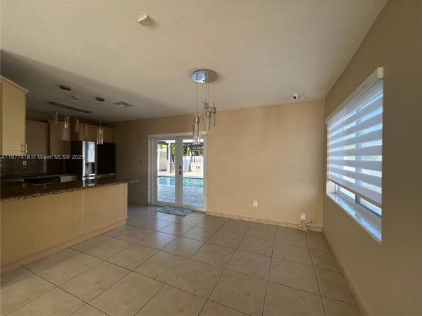 6202 SW 107th Ave, Miami FL 33173