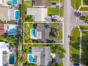 1025 Washington St, Hollywood FL 33019
