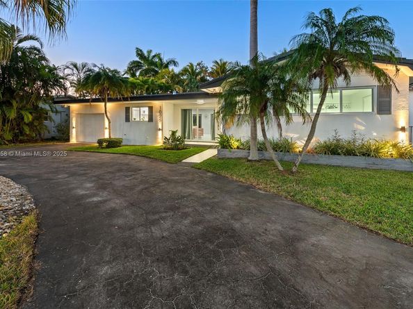 1025 Washington St, Hollywood FL 33019