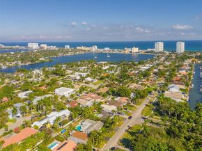 1025 Washington St, Hollywood FL 33019