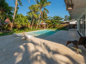 1025 Washington St, Hollywood FL 33019