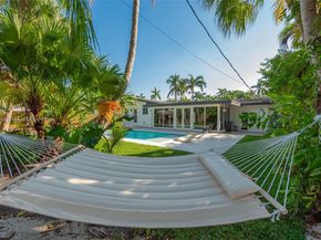 1025 Washington St, Hollywood FL 33019