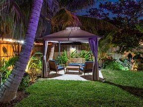 1025 Washington St, Hollywood FL 33019
