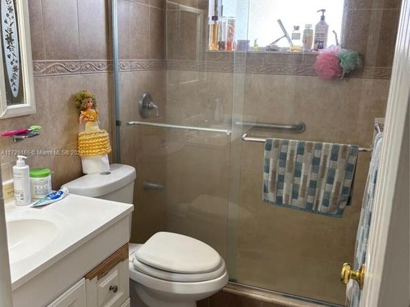 8471 NW 16th St, Pembroke Pines FL 33024