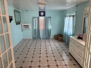 8471 NW 16th St, Pembroke Pines FL 33024