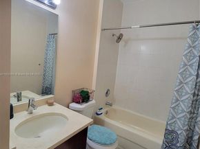 10653 SW 8th St 2407, Pembroke Pines FL 33025