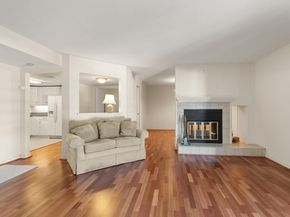 380 Place Ln 380, Woburn MA 01801