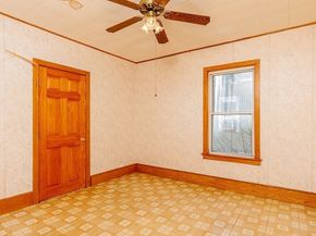 158 Oak Street, Gardner MA 01440