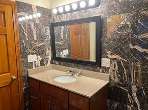 194 Auburn, Newton MA 02466