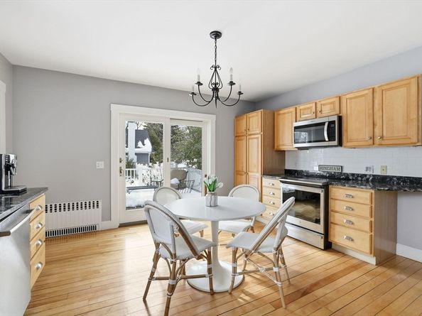 428 Main St, Hingham MA 02043