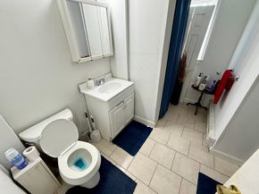 21 Mott St, Worcester MA 01604