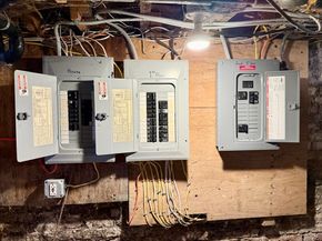 21 Mott St, Worcester MA 01604