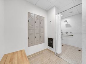 4 Canal Park PH 8, Cambridge MA 02141