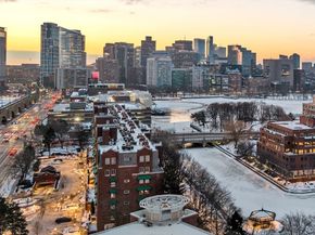 4 Canal Park PH 8, Cambridge MA 02141