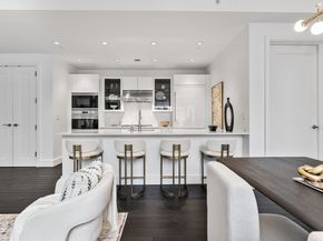 22 Liberty Drive 8H, Boston MA 02210