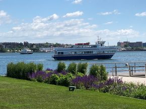 22 Liberty Drive 8H, Boston MA 02210