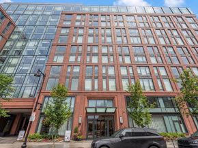 380 Harrison Ave PH2M, Boston MA 02118