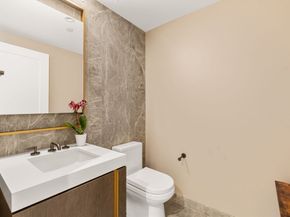 380 Harrison Ave PH2M, Boston MA 02118