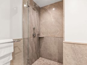 380 Harrison Ave PH2M, Boston MA 02118