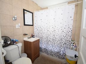 6 Pelham Street, Worcester MA 01609