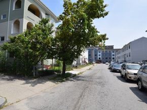 6 Pelham Street, Worcester MA 01609