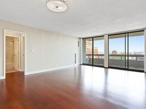 566 Commonwealth Ave 1003, Boston MA 02215