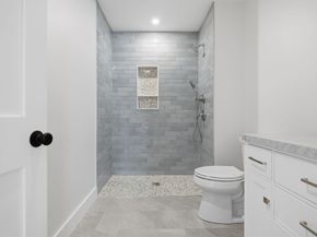 15 Mayflower Rd, Winchester MA 01890