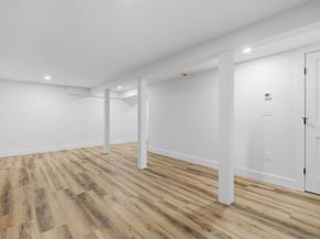 15 Mayflower Rd, Winchester MA 01890