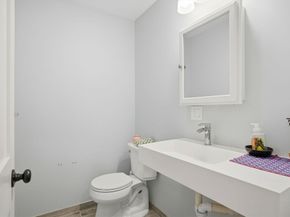 27 Pine Street 27, Dedham MA 02026