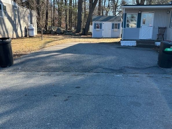 235 New Yorker Avenue, Chelmsford MA 01824