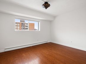 53 Melrose St 4D, Melrose MA 02176