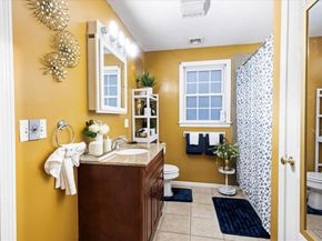 147 South Ave, Whitman MA 02382