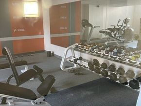 17 Federal 210, Worcester MA 01608