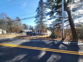 438 School St, Stoughton MA 02072