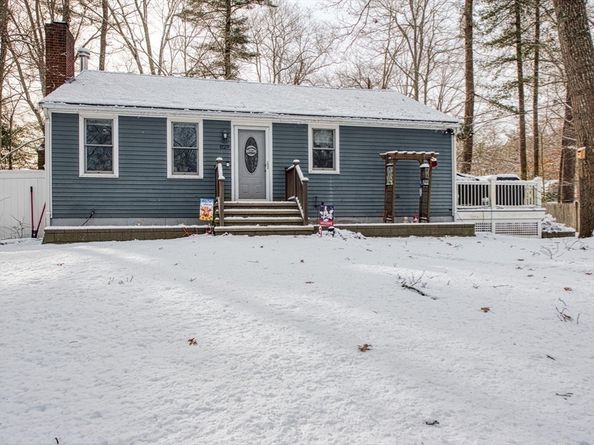 829 Auburn St, Bridgewater MA 02324