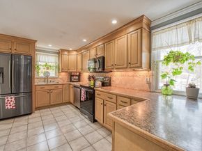 829 Auburn St, Bridgewater MA 02324
