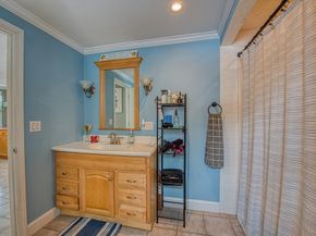 829 Auburn St, Bridgewater MA 02324