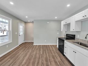 46 Juniper St, Winchendon MA 01475