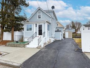 97 Seymour Ave, Lynn MA 01902