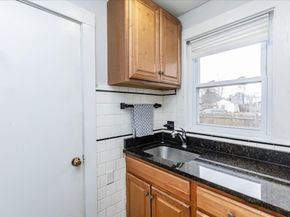 97 Seymour Ave, Lynn MA 01902