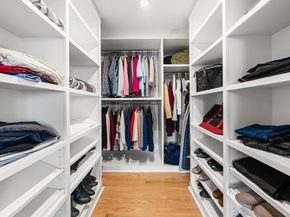 8 Museum Way 2304, Cambridge MA 02141