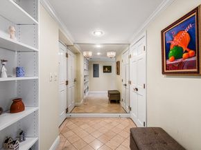 8 Museum Way 2304, Cambridge MA 02141