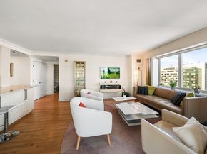 8 Museum Way 2304, Cambridge MA 02141