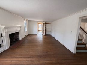 160 Reservoir Rd, Brookline MA 02467