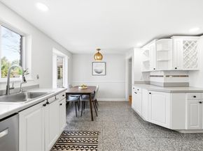 17 Woodhaven Rd, Newton MA 02468