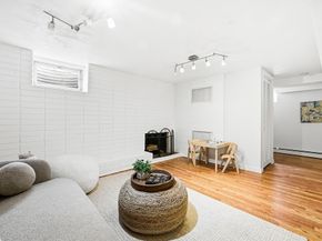 17 Woodhaven Rd, Newton MA 02468