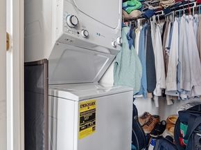 4 Charlesgate E 606, Boston MA 02215